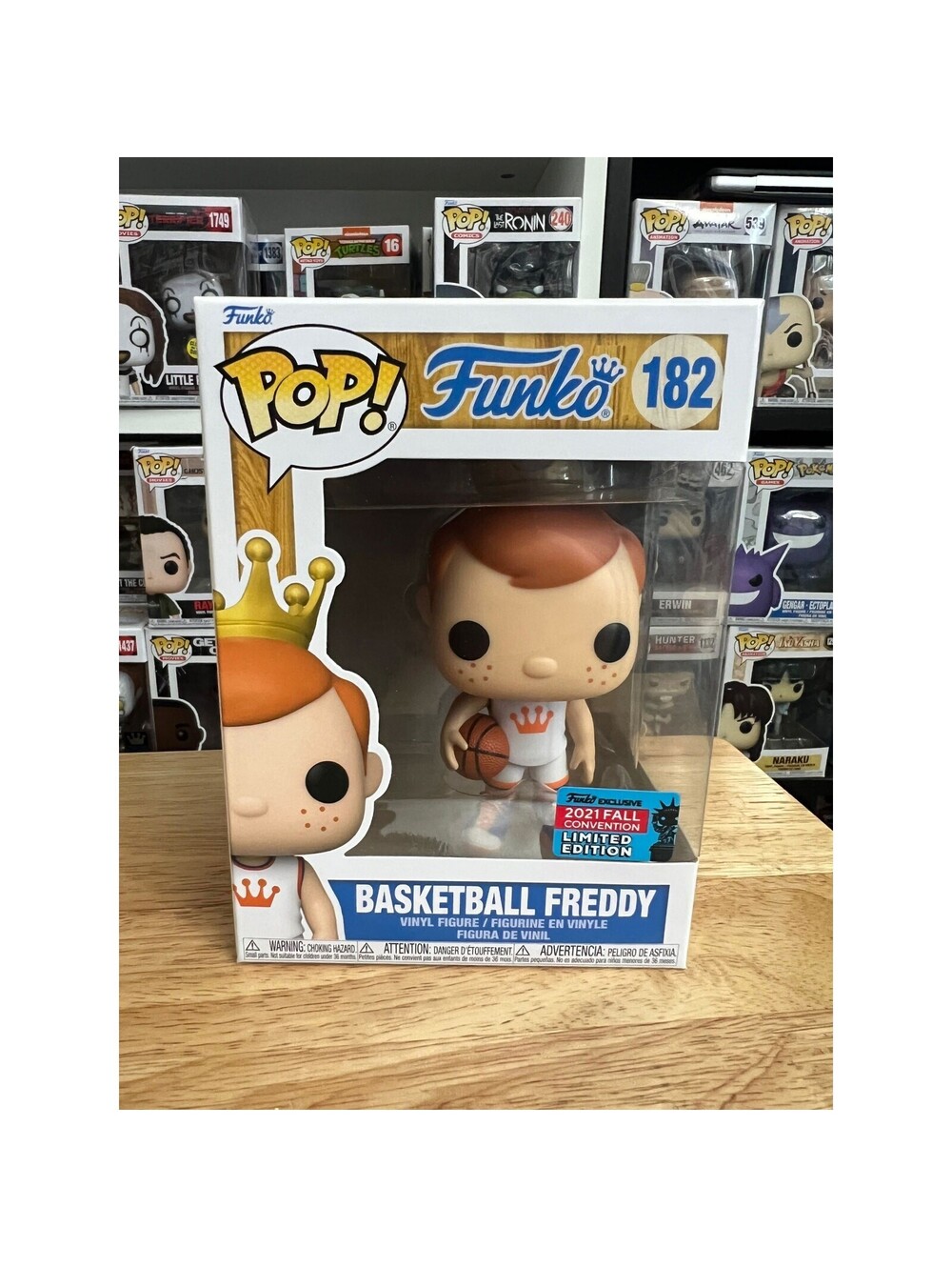 VAULTED LIMITED EDITION EXCLUSIVE Basketball Freddy Funko Pop #182 Sports NYCC